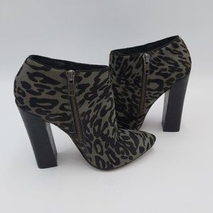 Aldo Leopard Print Gray Black Women Size 6.5 Ankle Boots 4.5 inch Block Heels